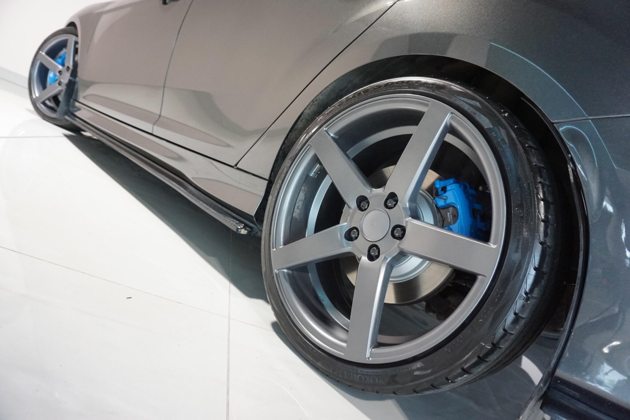 Ford Focus 2.3T EcoBoost RS Hatchback 5dr Petrol Manual AWD Euro 6 (s/s) (350 ps)
